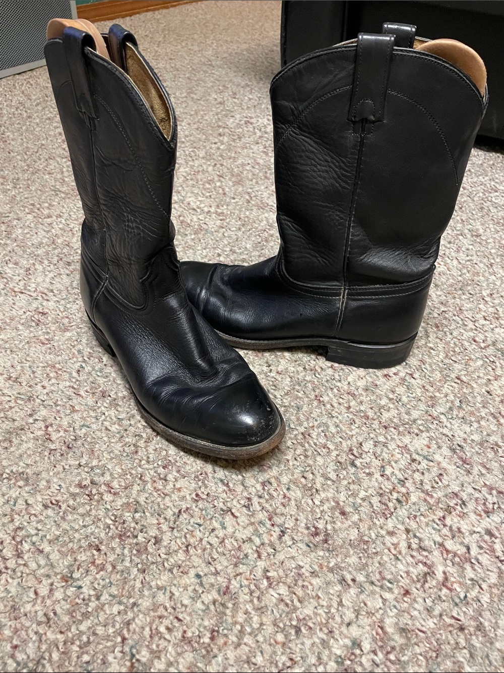 Vintage Brahma black leather short cowboy boots with leather pulls